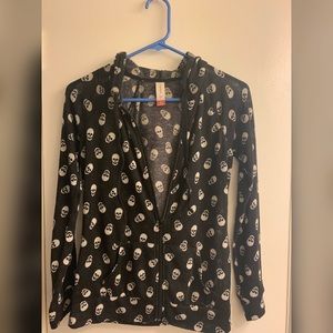 Black skull hoodie